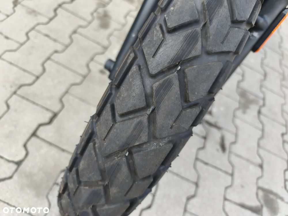 Brixton Cromwell - 28