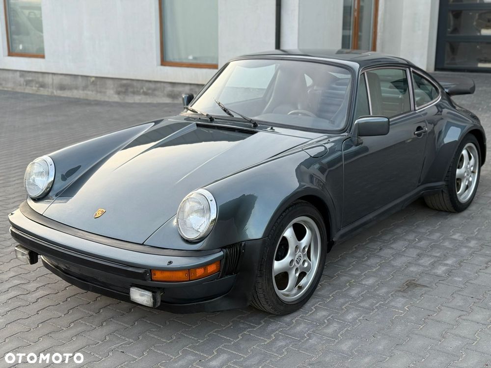 Porsche 911 - 4