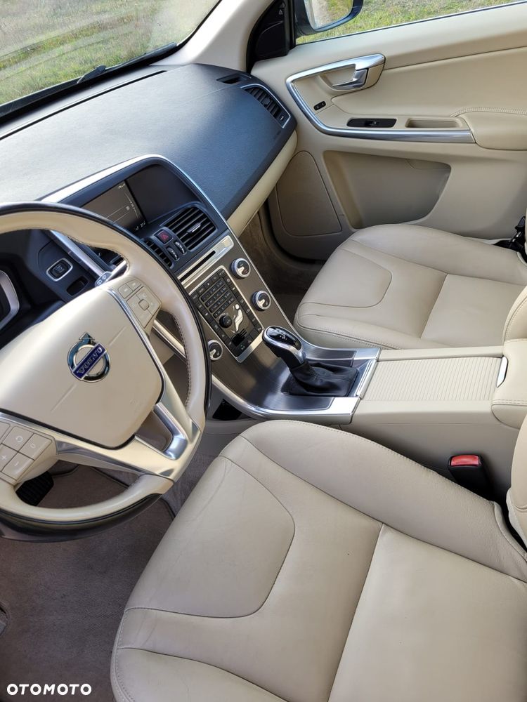 Volvo XC 60 - 23