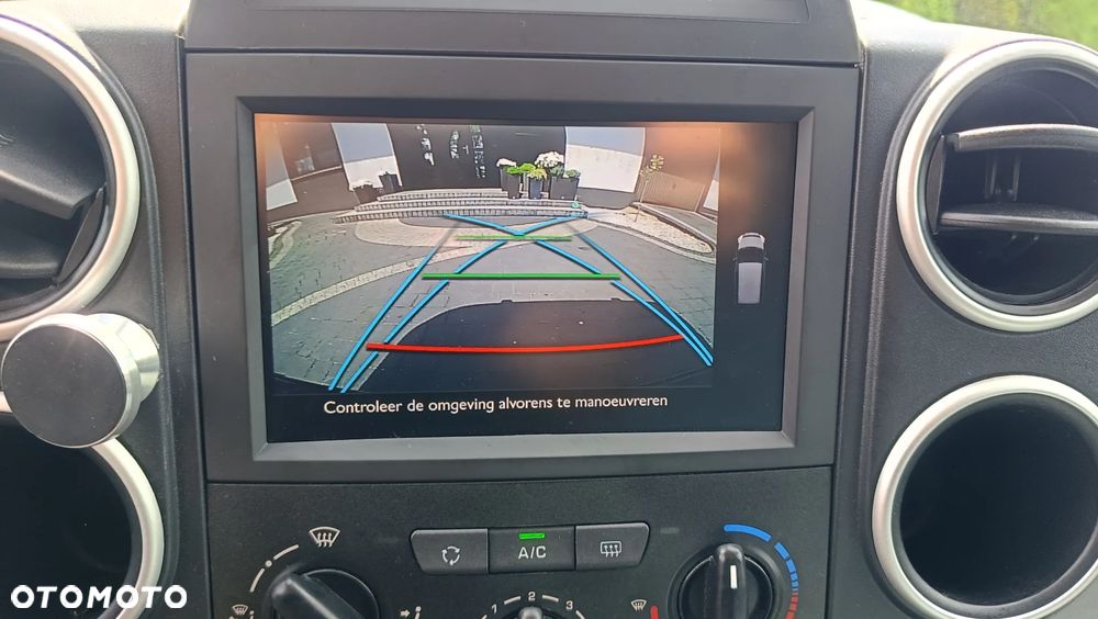 Citroën Berlingo Multispace PureTech 110 SELECTION - 8