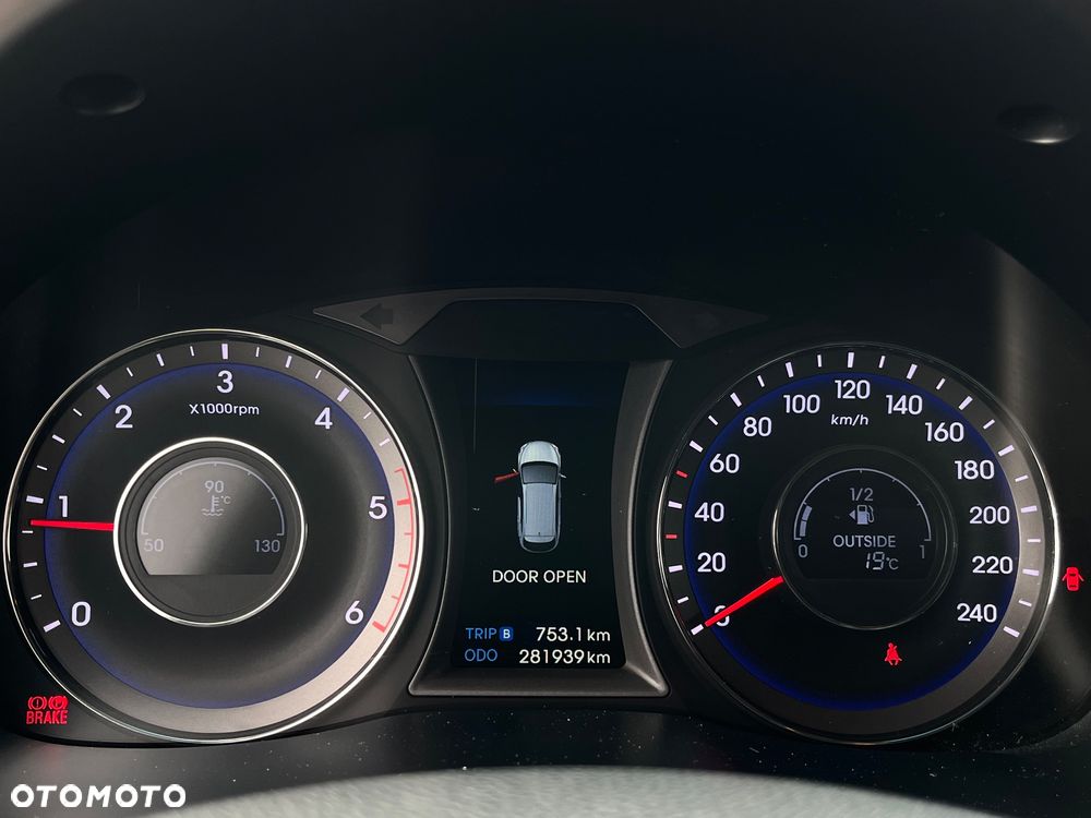 Hyundai i40 Kombi 1.7 CRDi Premium - 14