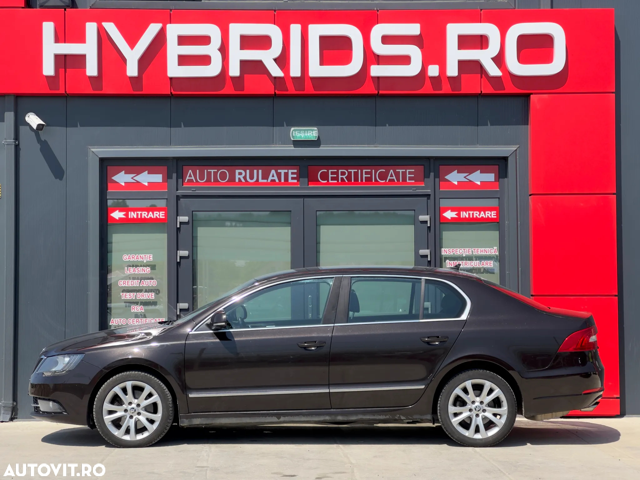 Skoda Superb 2.0 TDI Comfort DSG - 8