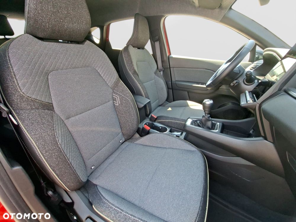 Renault Captur - 23