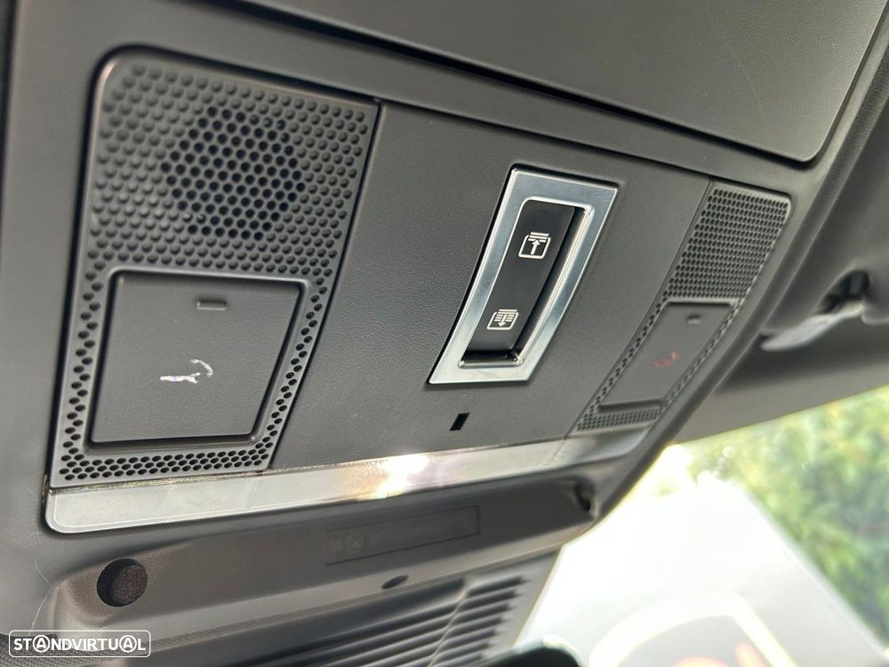 Land Rover Range Rover Evoque 1.5 P300e AWD R-Dynamic S Auto - 26