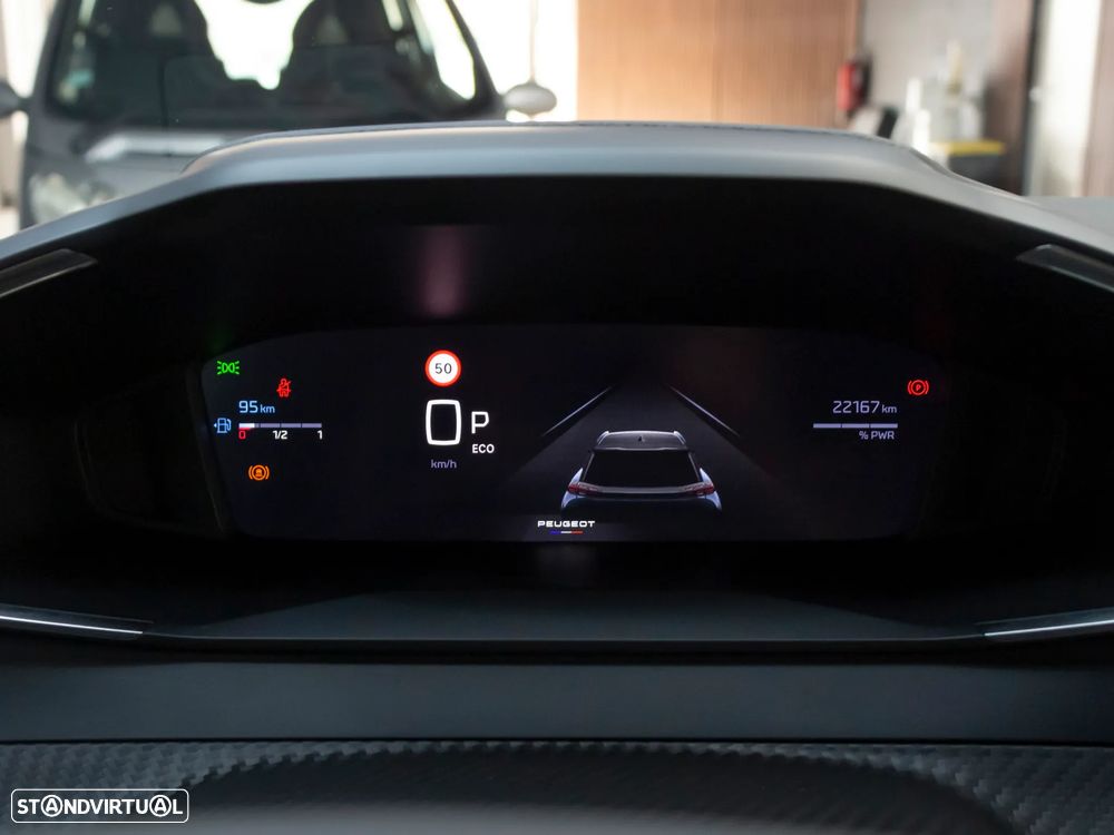 Peugeot 2008 1.2 Hybrid Allure e-DCS6 - 24