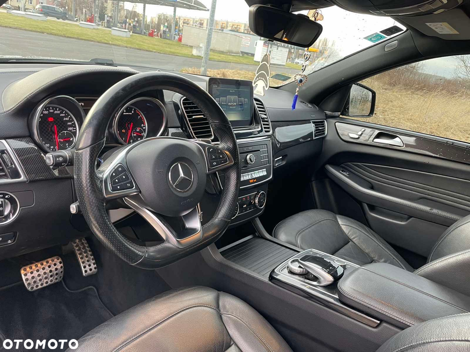 Mercedes-Benz GLE AMG Coupe 43 4-Matic - 7