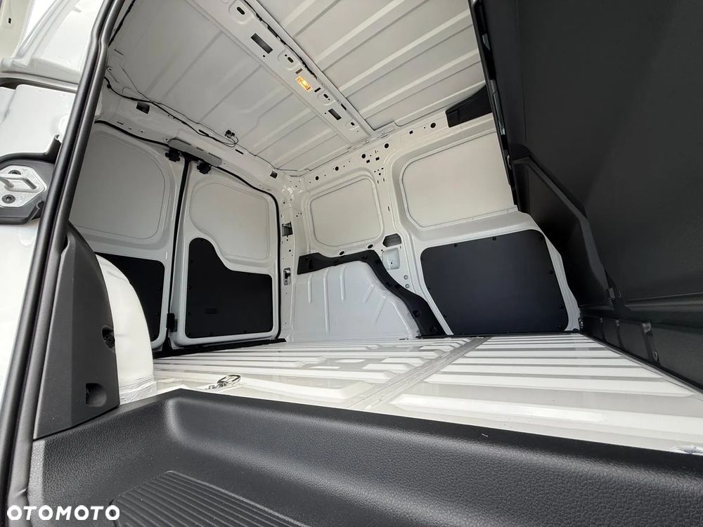 Volkswagen Caddy - 30