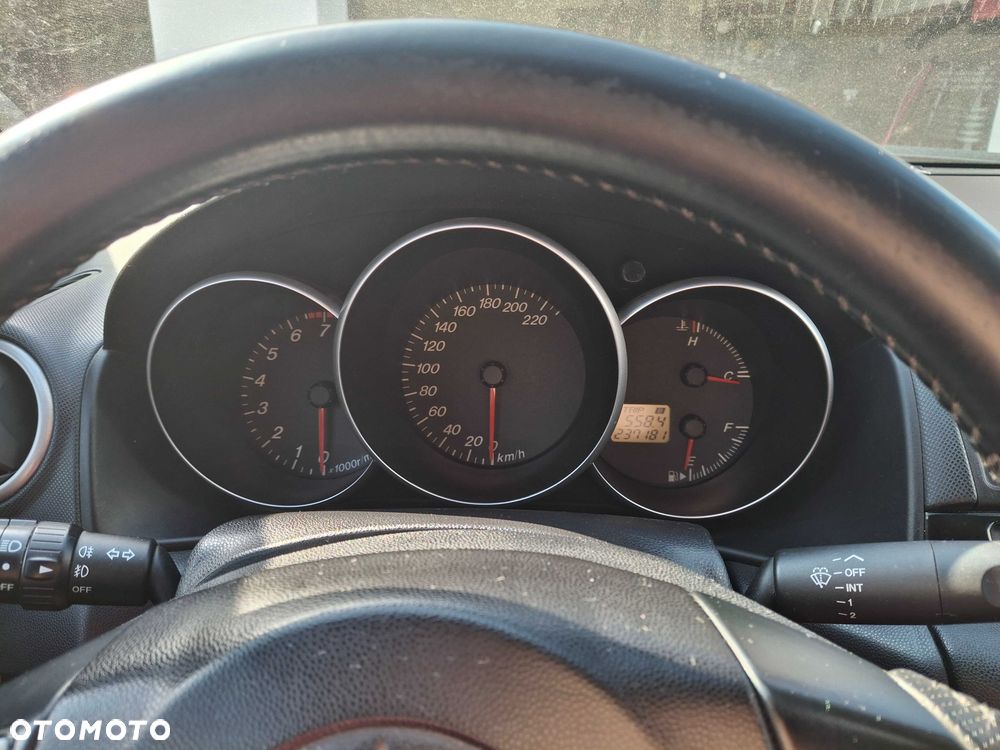 Mazda 3 - 7