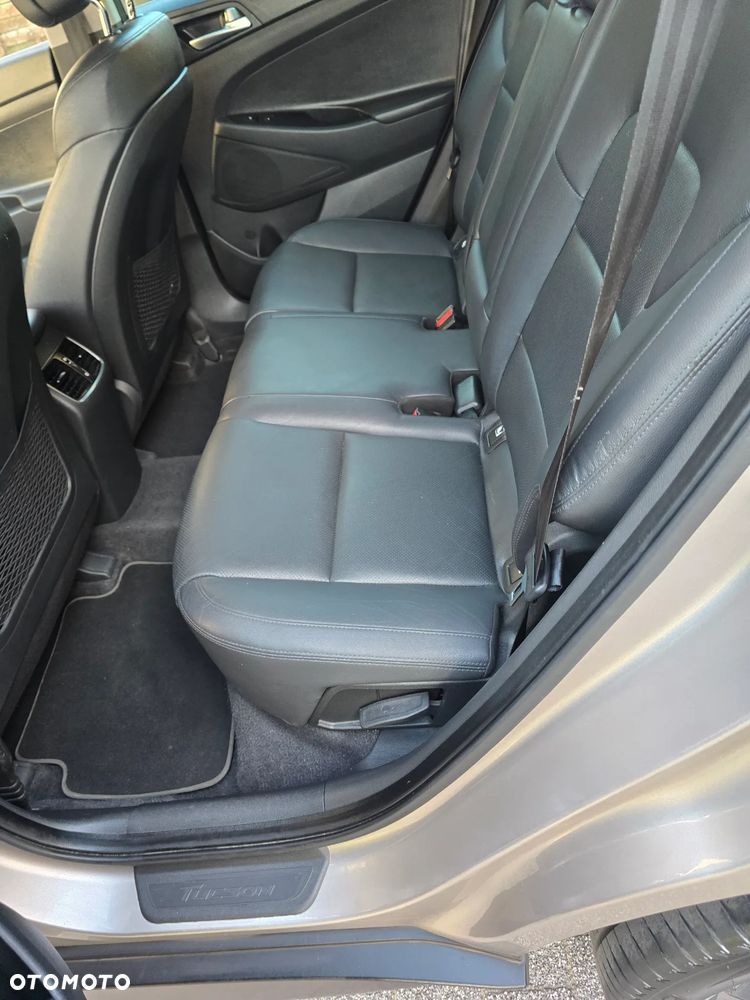 Hyundai Tucson - 13