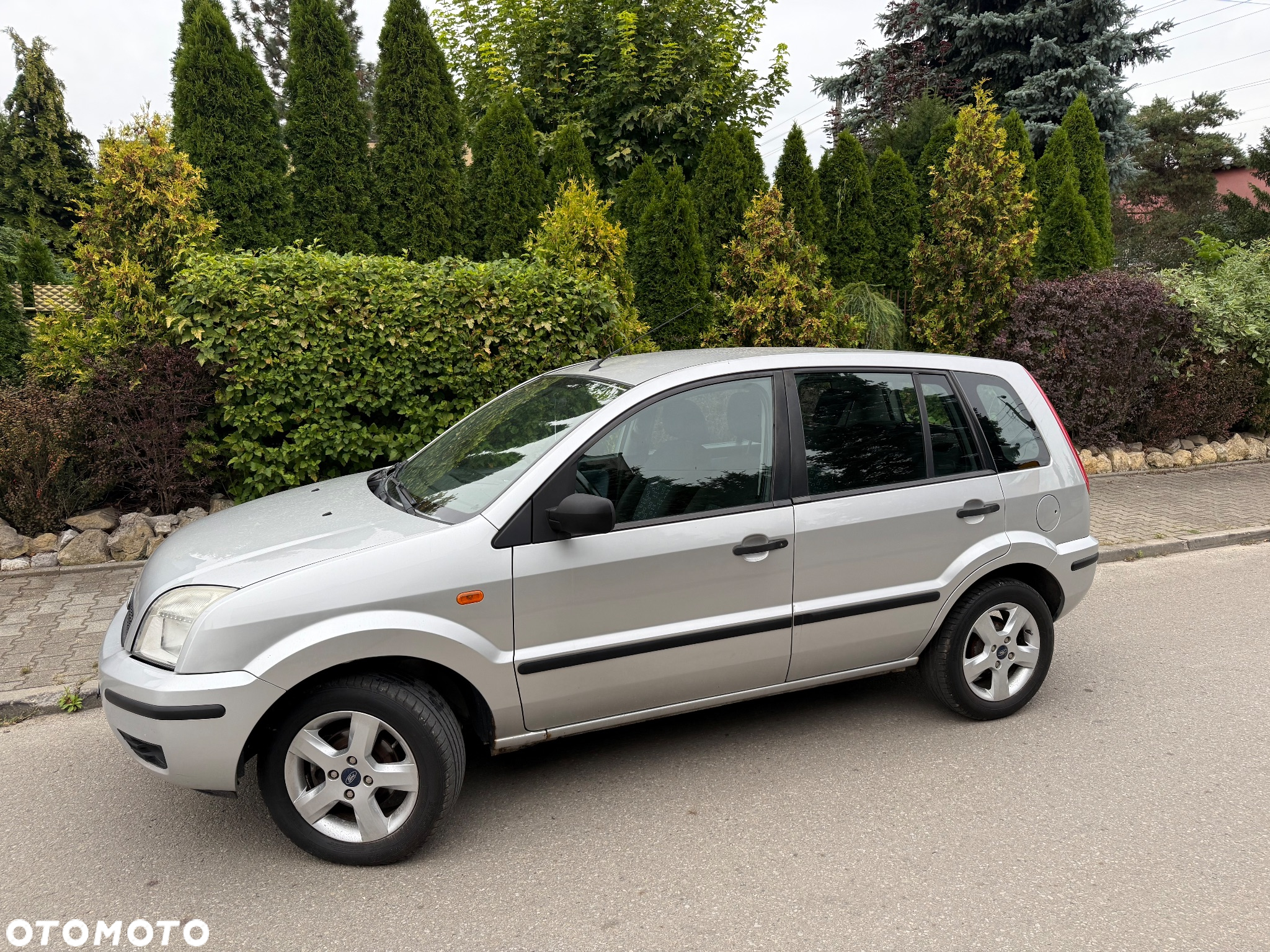 Ford Fusion 1.4 Ambiente - 2