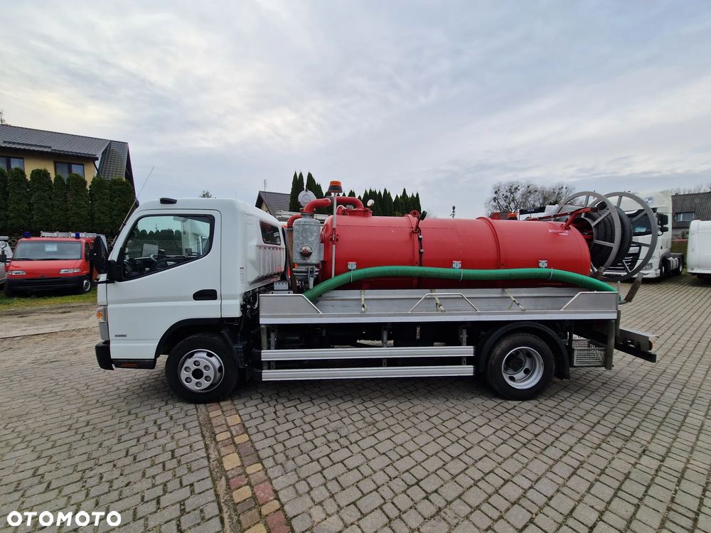 Mitsubishi FUSO BECZKA ASENIZACYJNA PIERWSZY WŁAŚCICIEL - 4