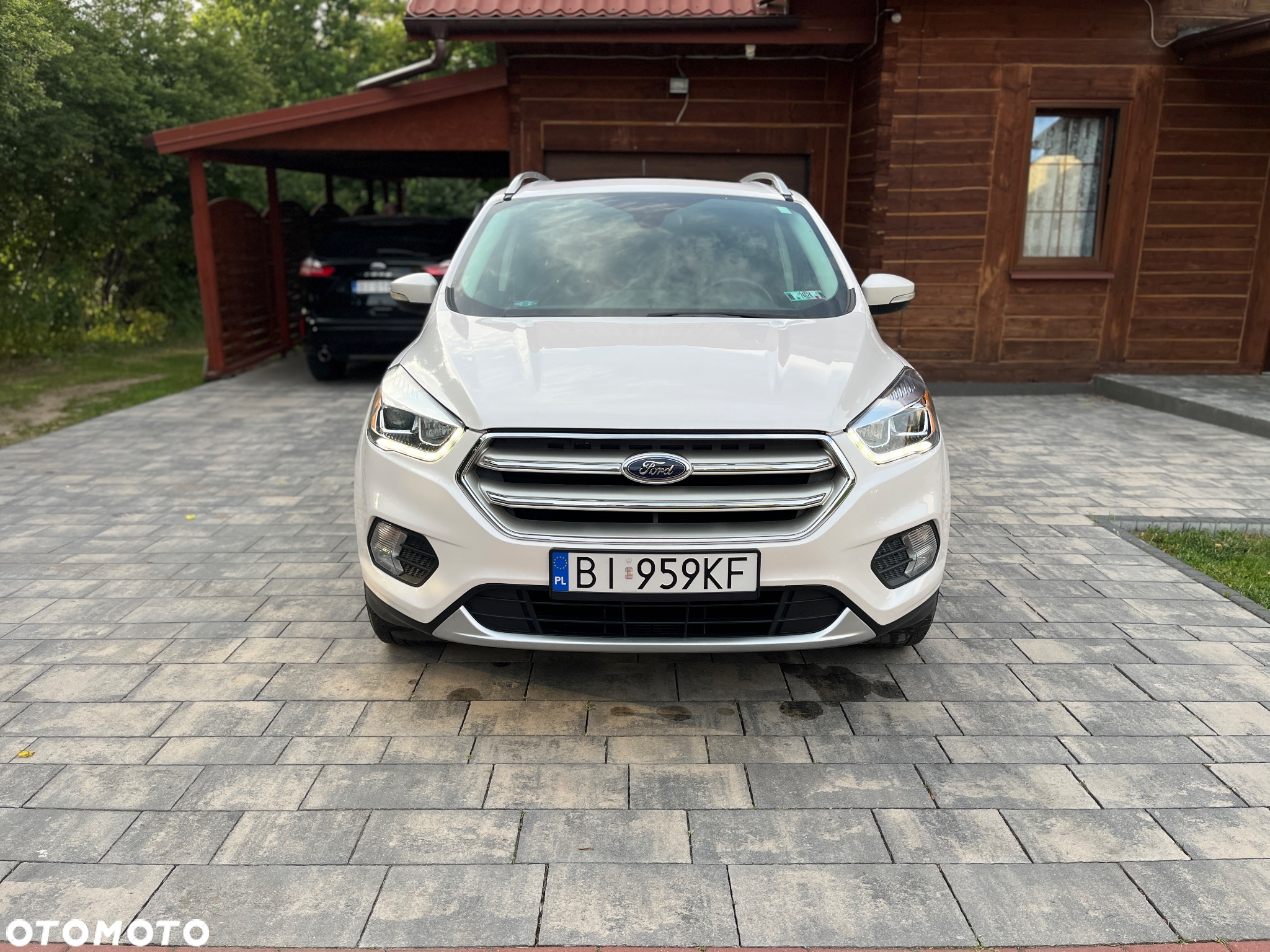 Ford Kuga 1.5 EcoBoost 4WD Titanium - 10