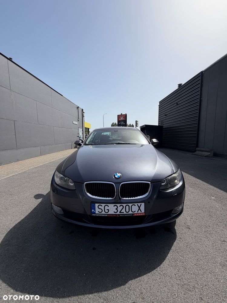 BMW Seria 3 320d - 10