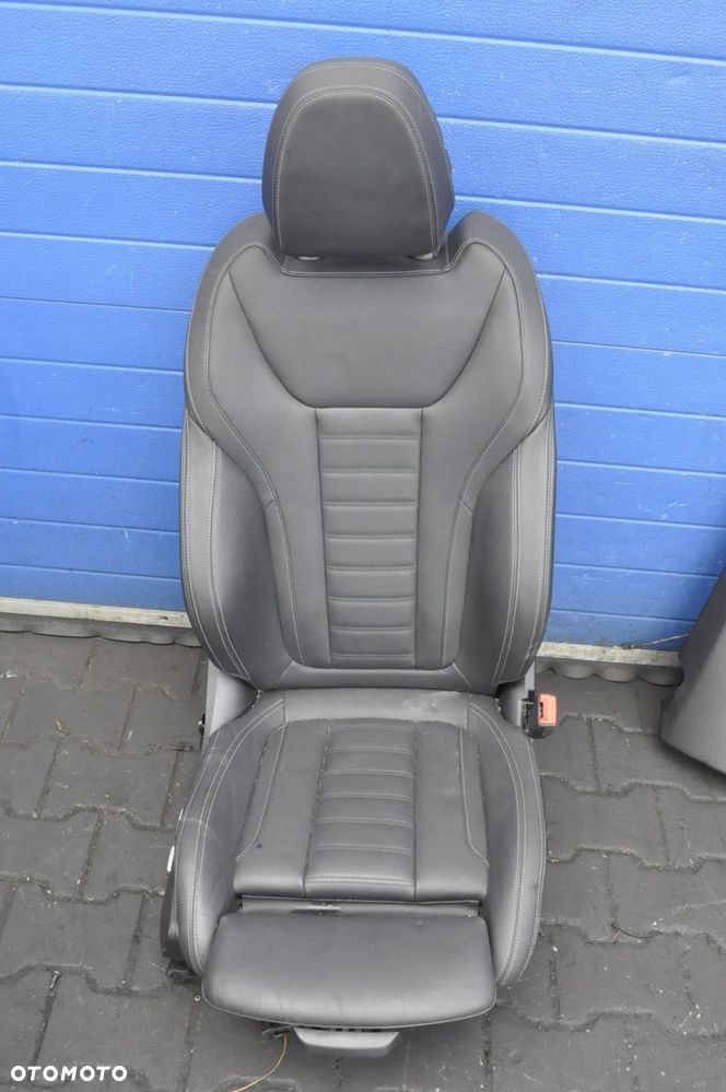 BMW iX3 G08 FOTELE KANAPA SKÓRA ANGLIK 21R - 5