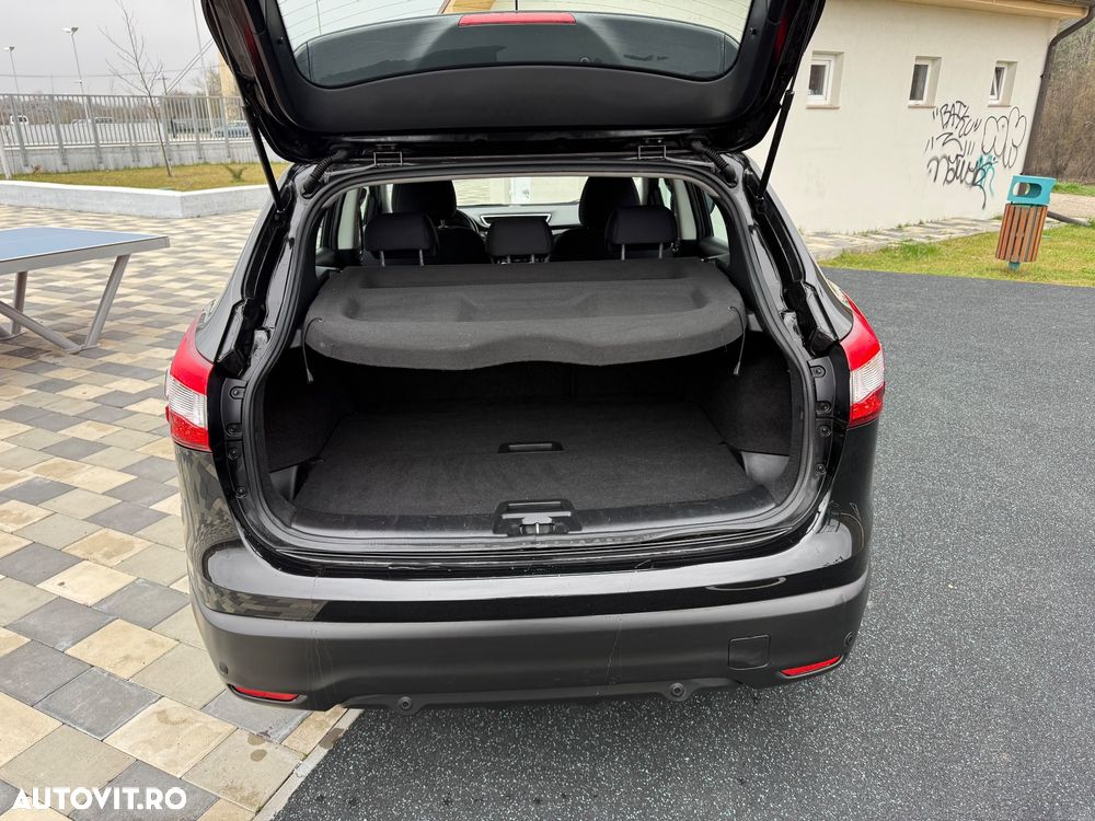 Nissan Qashqai 1.5 DCI TEKNA - 12