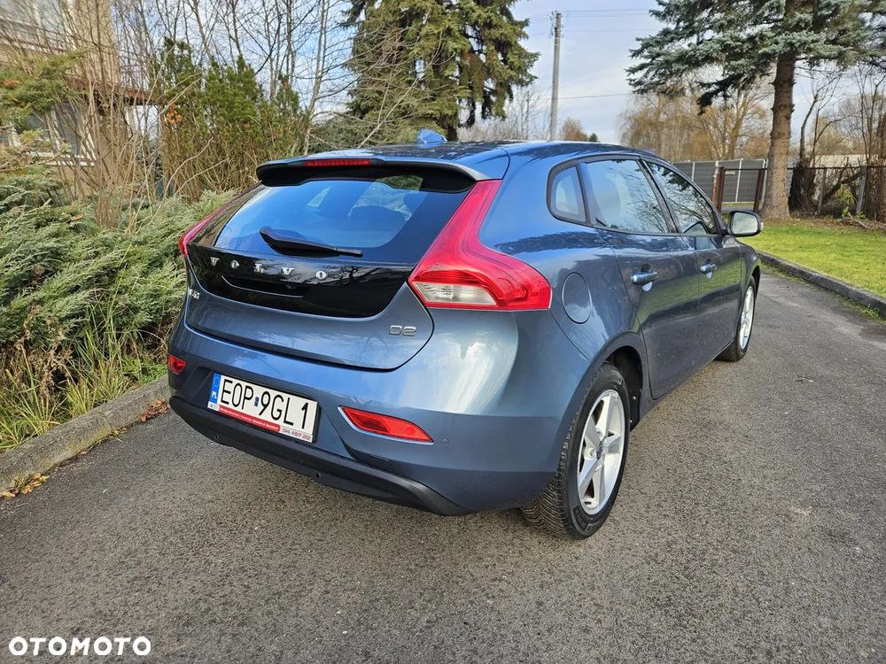 Volvo V40 D2 - 4