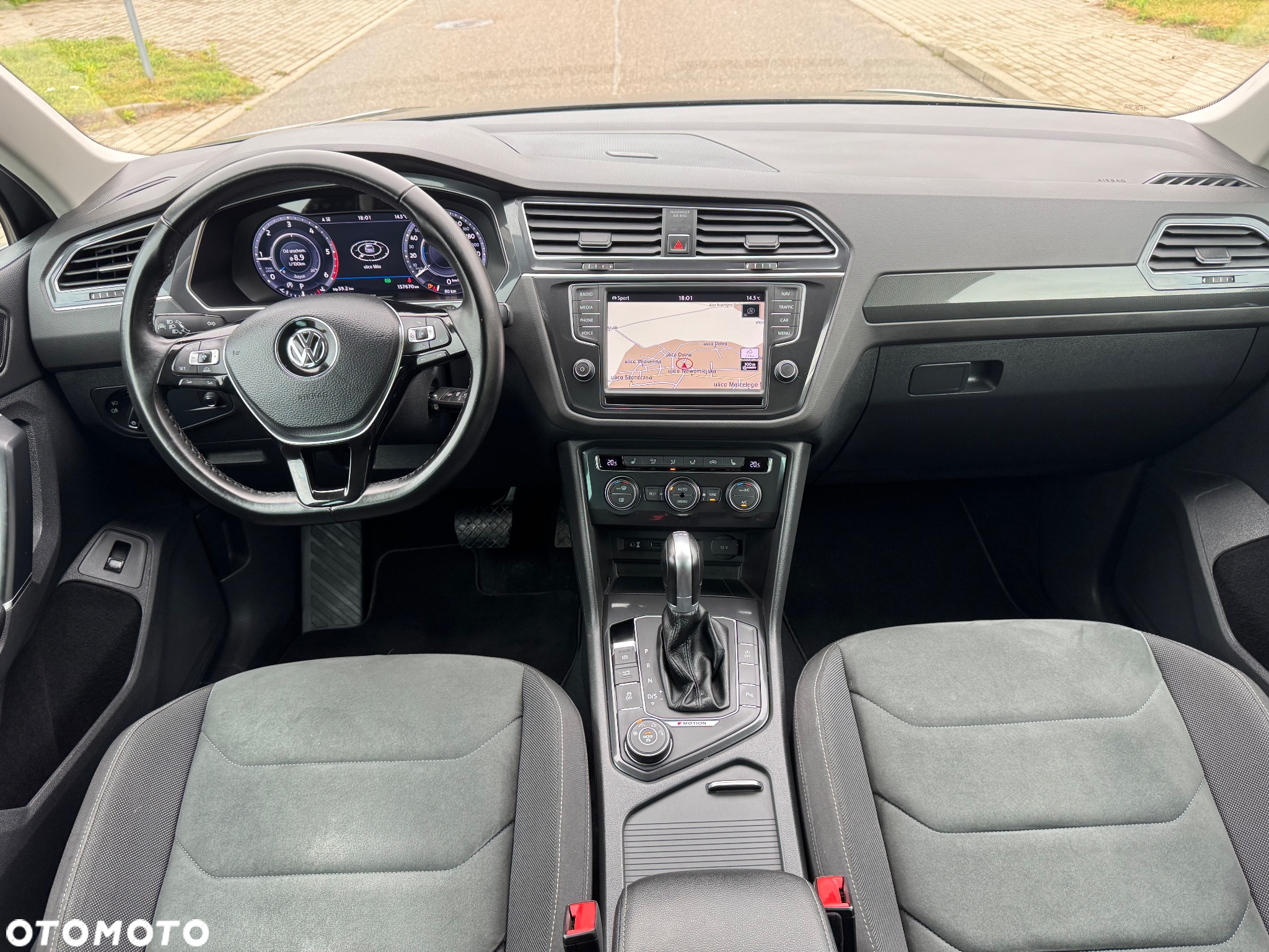 Volkswagen Tiguan - 6