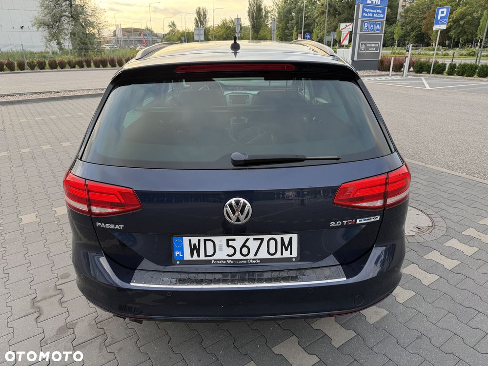 Volkswagen Passat 2.0 TDI SCR (BlueMotion Technology) DSG Comfortline - 11