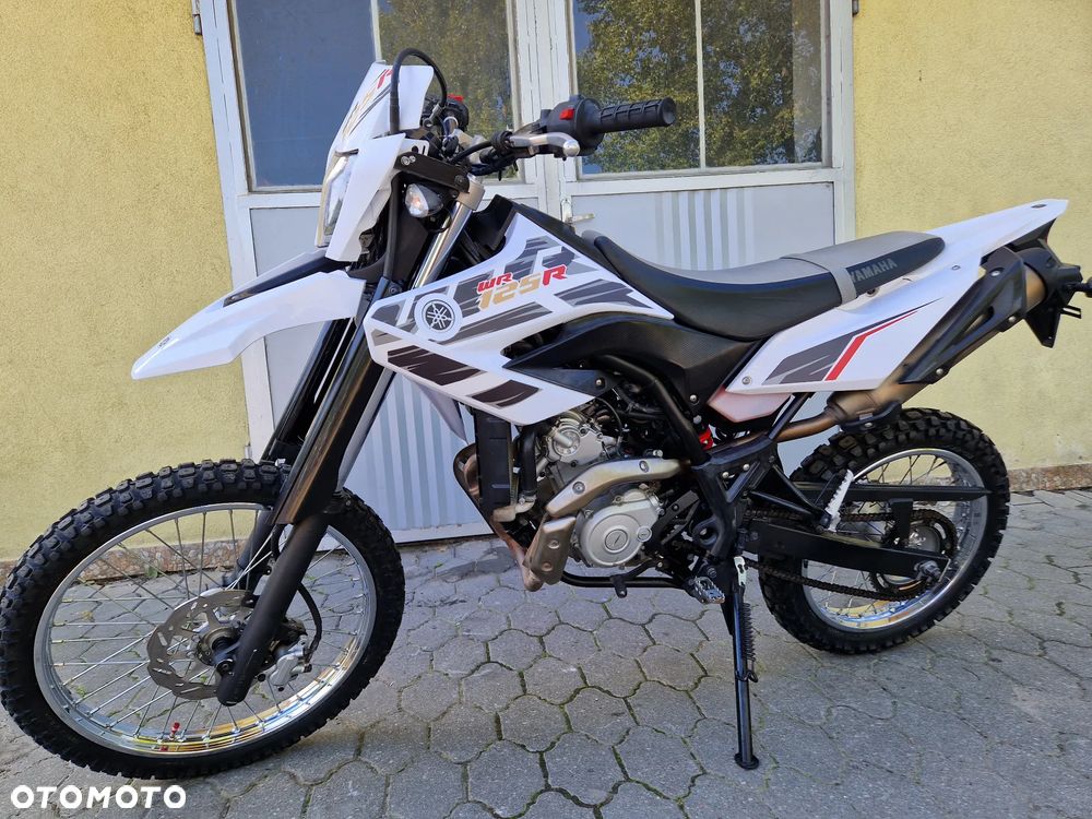 Yamaha WR - 9
