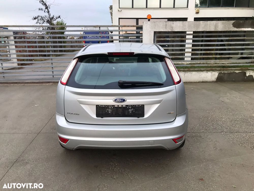Ford Focus 1.6 TDCI DPF Concept - 10