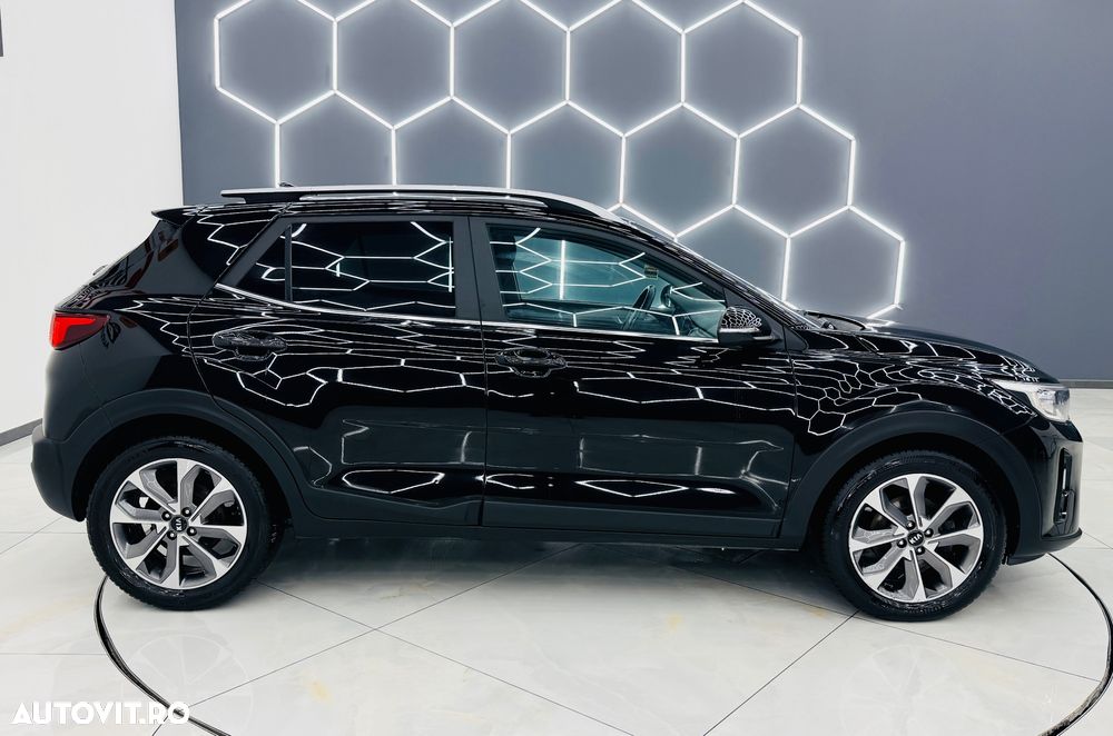 Kia Stonic 1.6 DSL Urban - 32