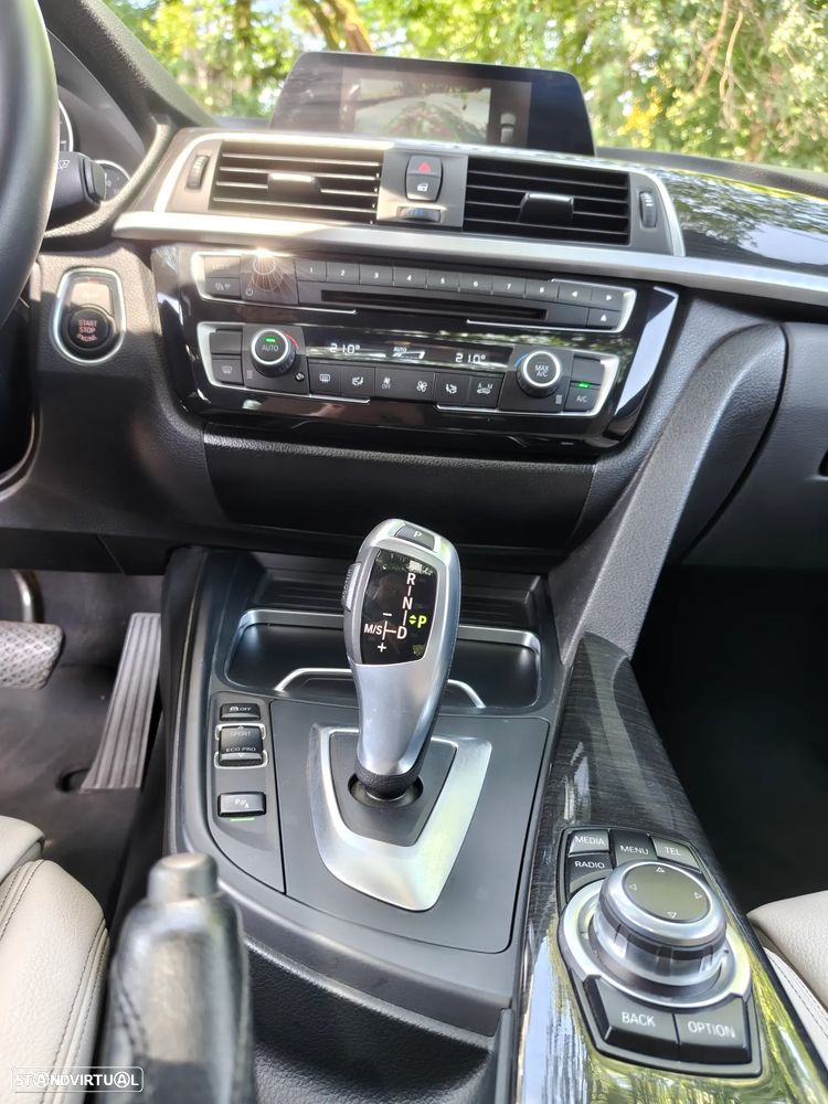 BMW 320 d Line Sport Auto - 12