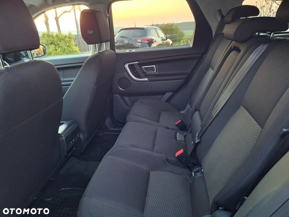 Land Rover Discovery Sport TD4 SkyView Edition - 10
