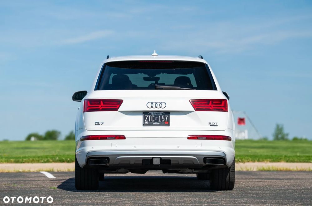 Audi Q7 - 3