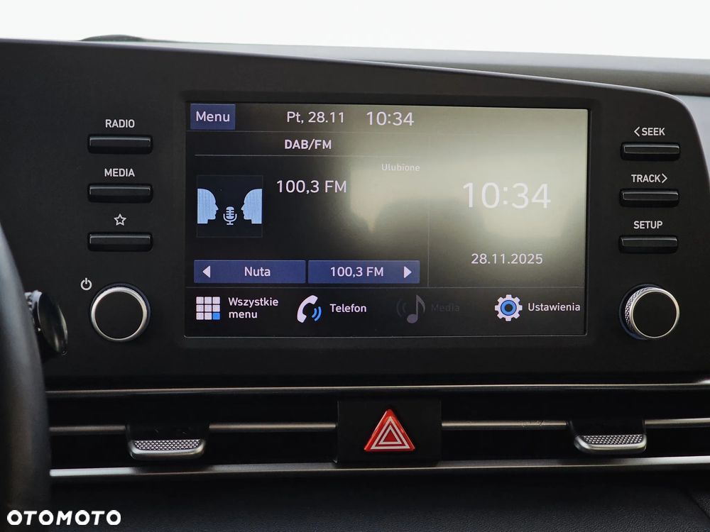 Hyundai Elantra 1.6 Smart - 23