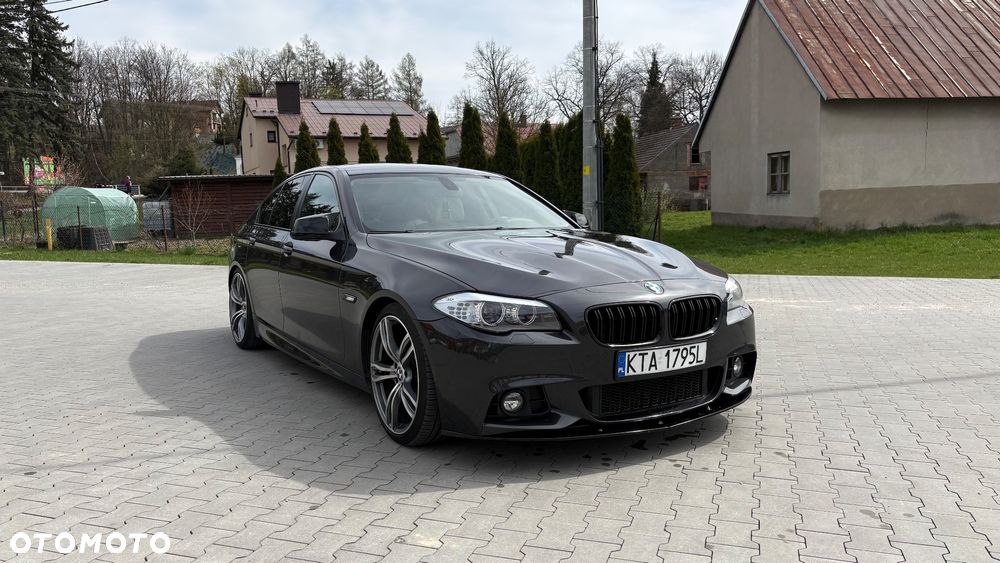 BMW Seria 5 520d - 2