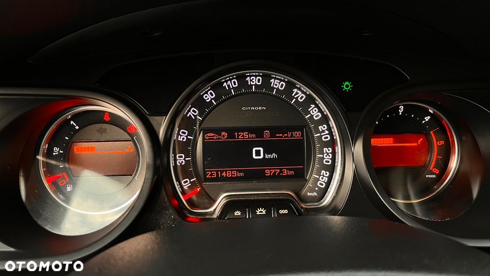 Citroën C5 2.0 HDi Exclusive - 15