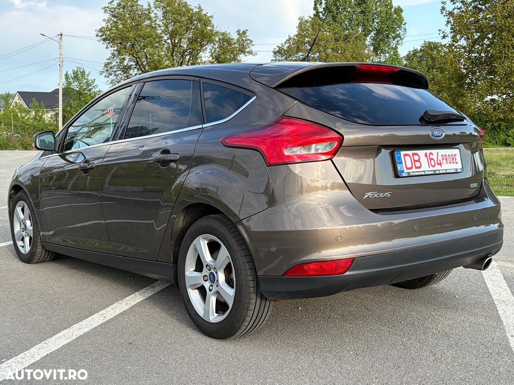 Ford Focus 1.5 EcoBoost Start-Stopp-System TITANIUM - 10