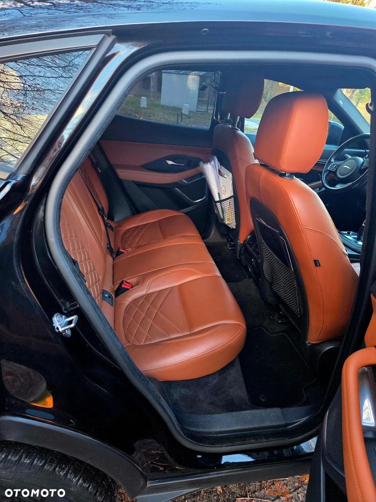 Jaguar E-Pace 2.0 i4P AWD HSE - 10