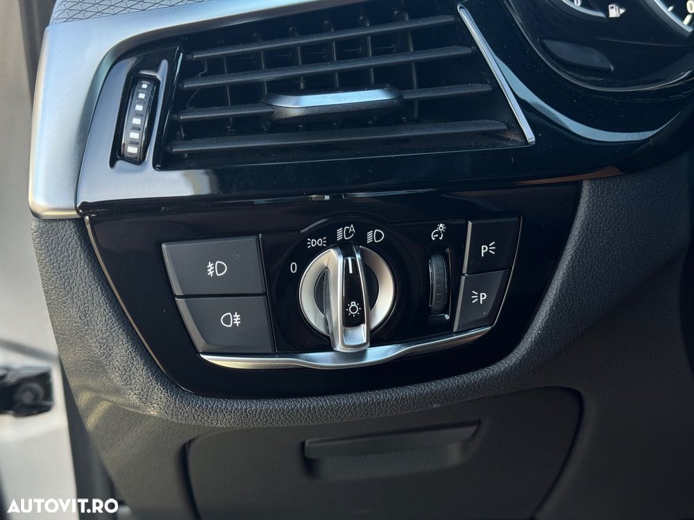 BMW 5 Series 2019 — imagine 30