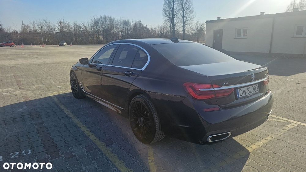 BMW Seria 7 750d xDrive - 5