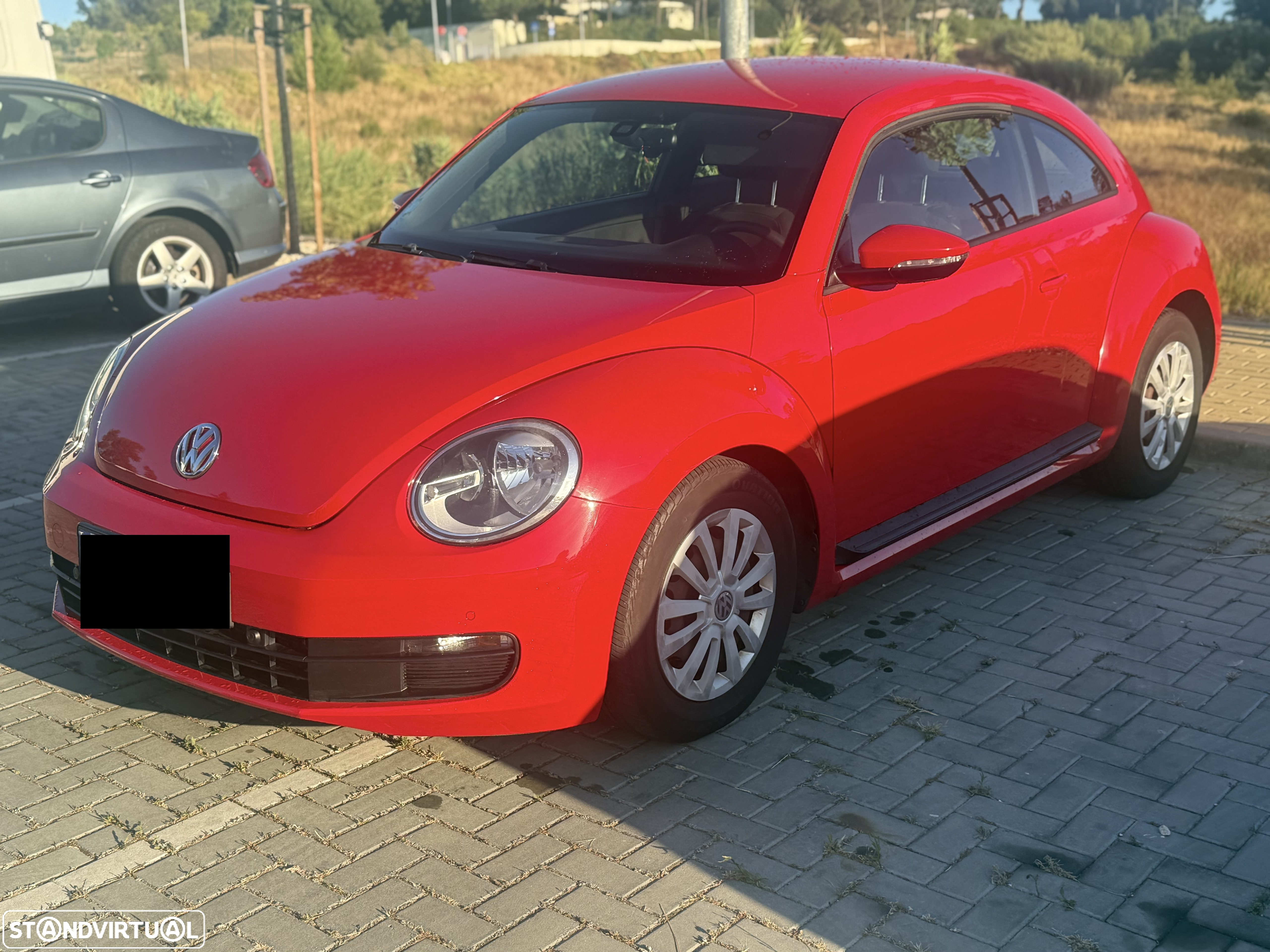 VW New Beetle 1.6 TDi Design DSG - 9