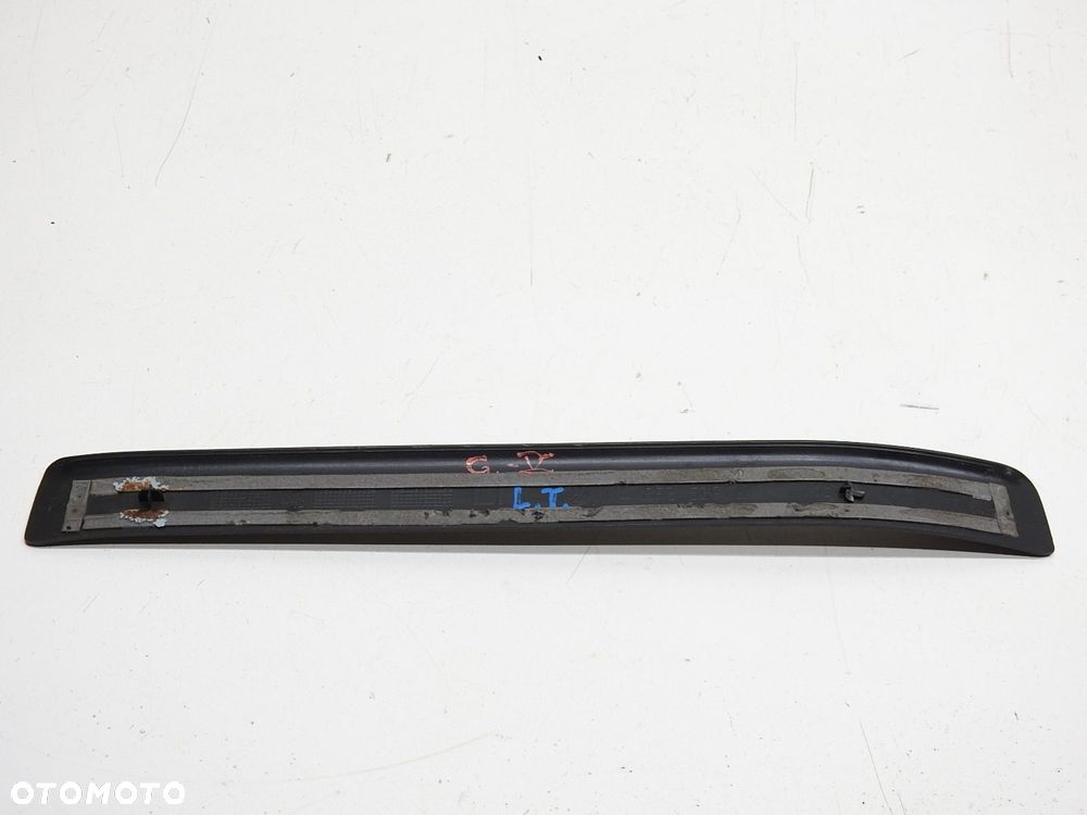 LISTWA PROGU LEWY TYŁ VW GOLF V HB - 4