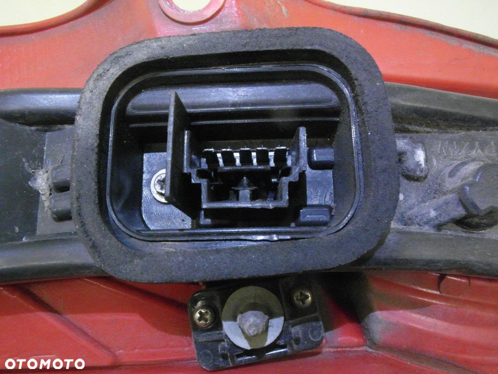 LAMPA PRAWA TYLNA FIAT PANDA II (169_) 086611917R - 5