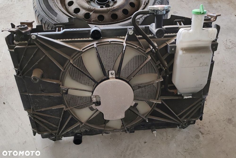 Chłodnica wody klimatyzacji wentylator 1.6 16V SUZUKI SX4 S-CROSS 13-16 - 2