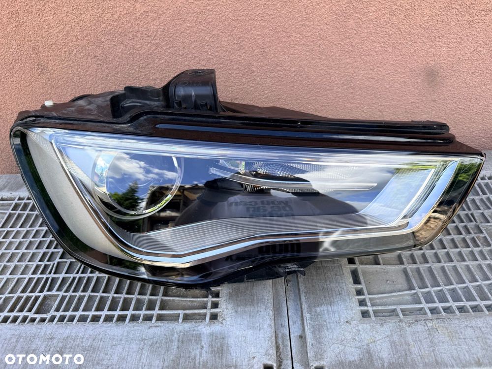 Lampa przednia AUDI A3 8V XENON LED PRAWA EUROPA ORYGINALNA HELLA - 1