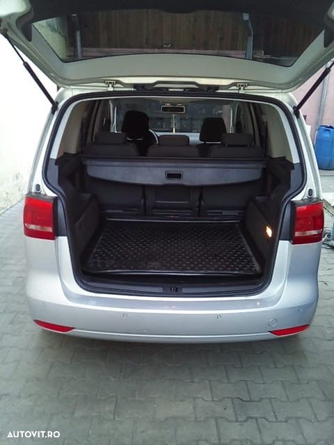 Volkswagen Touran 1.4 TSI Highline - 11