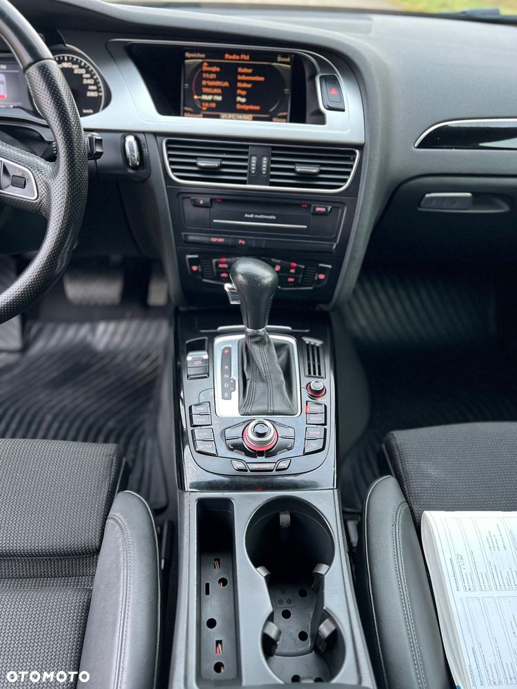 Audi A4 Avant 2.0 TDI DPF multitronic S line Sportpaket - 30