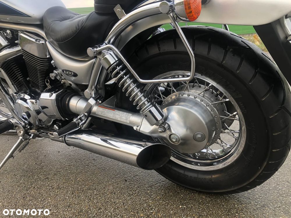 Suzuki Intruder - 3