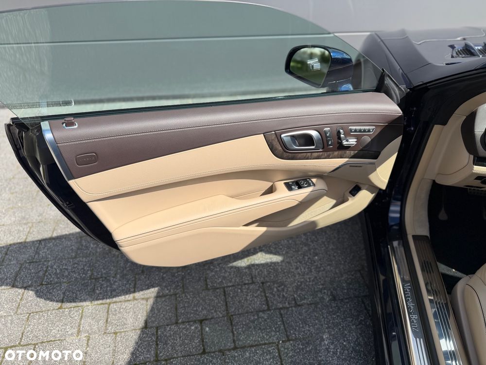 Mercedes-Benz SL 400 7G-TRONIC - 13