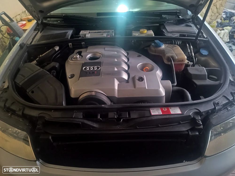 Audi A4 Avant 1.9 TDI - 9