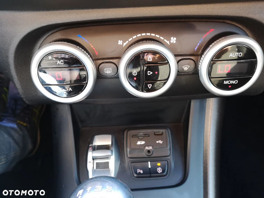 Alfa Romeo Giulietta 1.6 JTDM Progression - 15