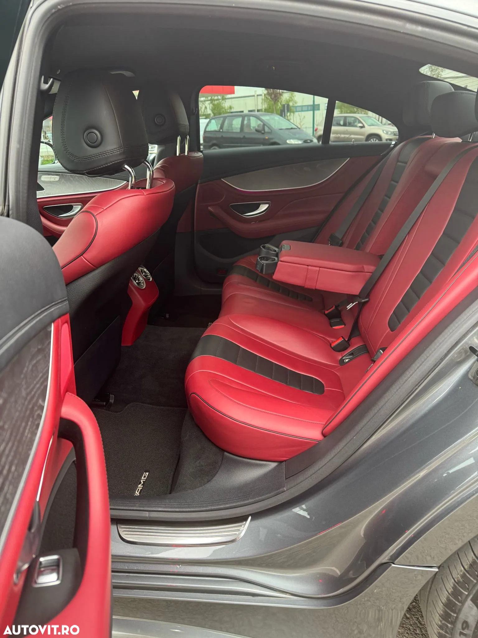 Mercedes-Benz CLS 300 d 9G-TRONIC AMG Line - 12