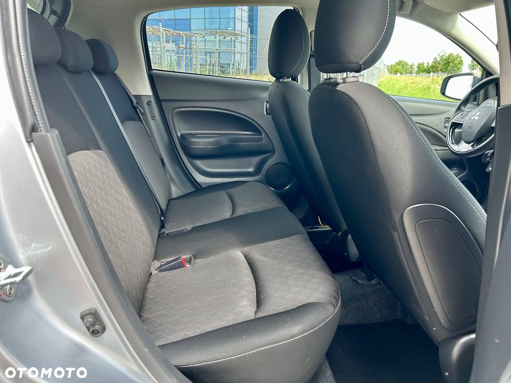 Mitsubishi Space Star AS&G 1.2 CVT Top - 26