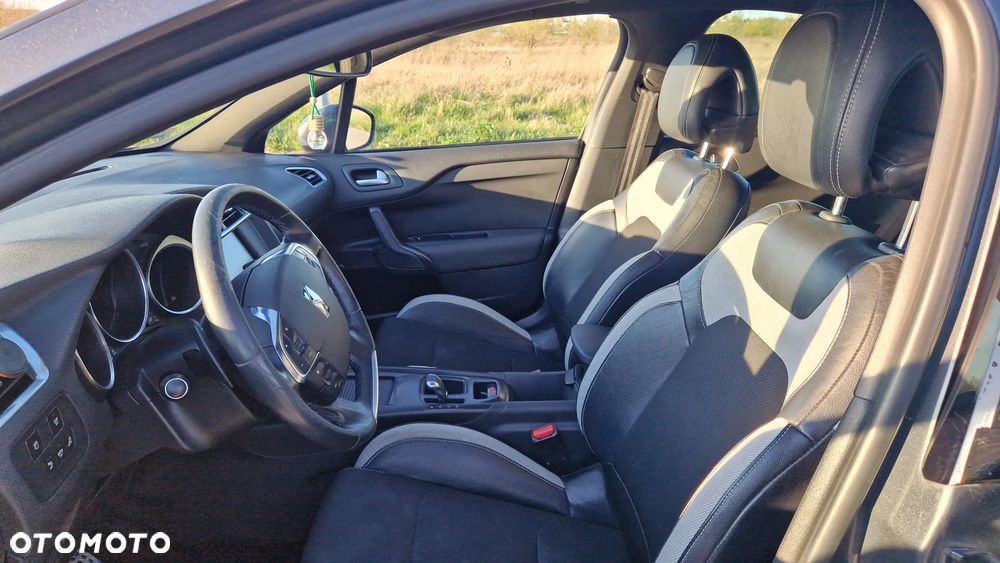 Citroën DS4 e-HDi 115 ETG6 SoChic - 6