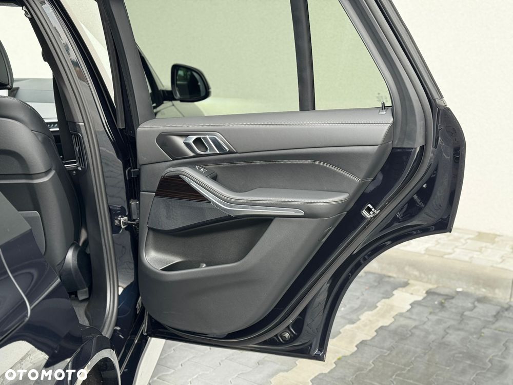 BMW X5 xDrive40i mHEV sport - 25